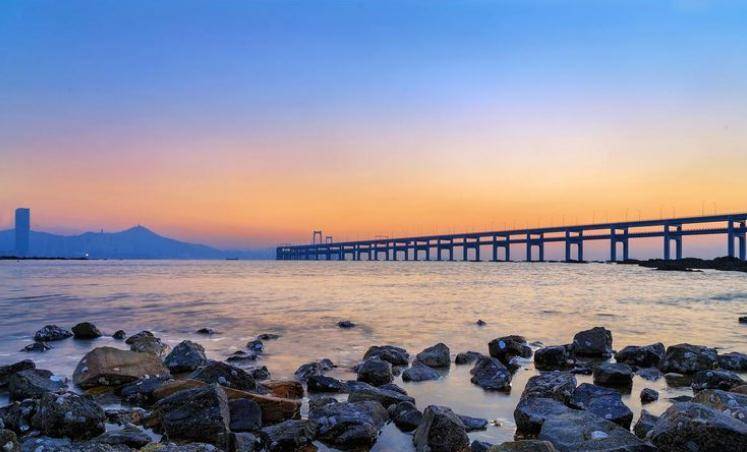 大连，美丽的海滨城市之旅